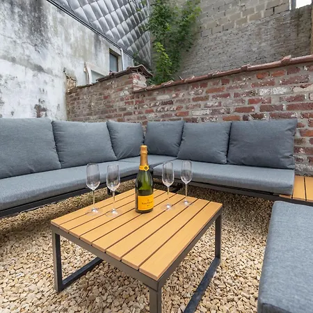 Le 16 Barisart Guest house